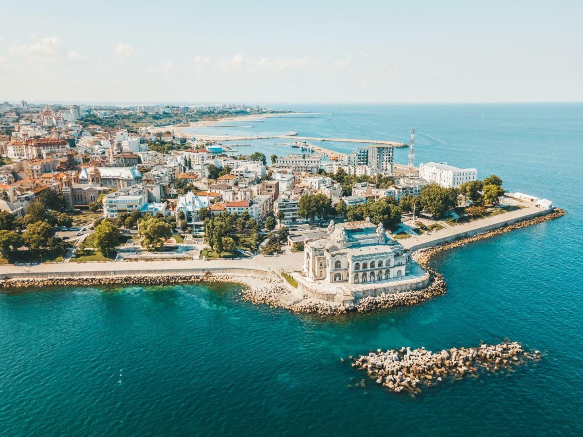 Central 1Br Apt Walk To Beach & Old Town Sol Constanţa Exterior foto