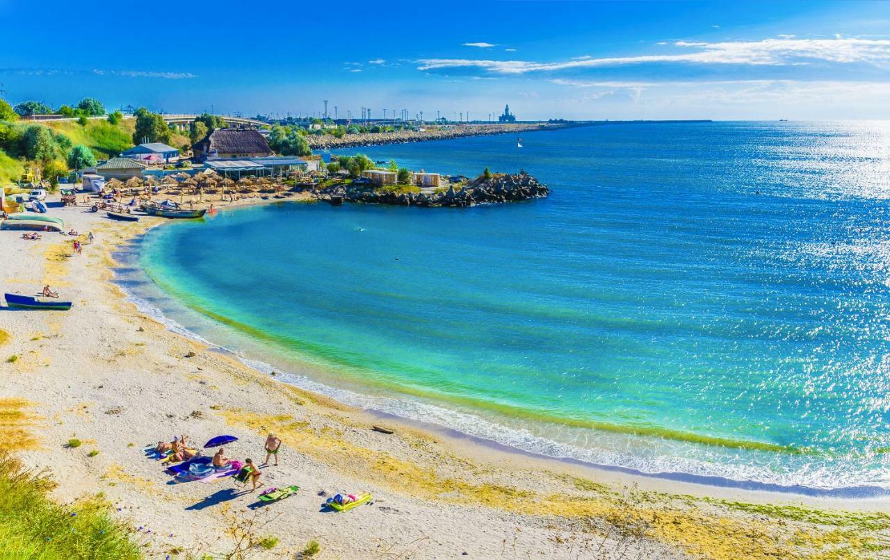 Central 1Br Apt Walk To Beach & Old Town Sol Constanţa Exterior foto